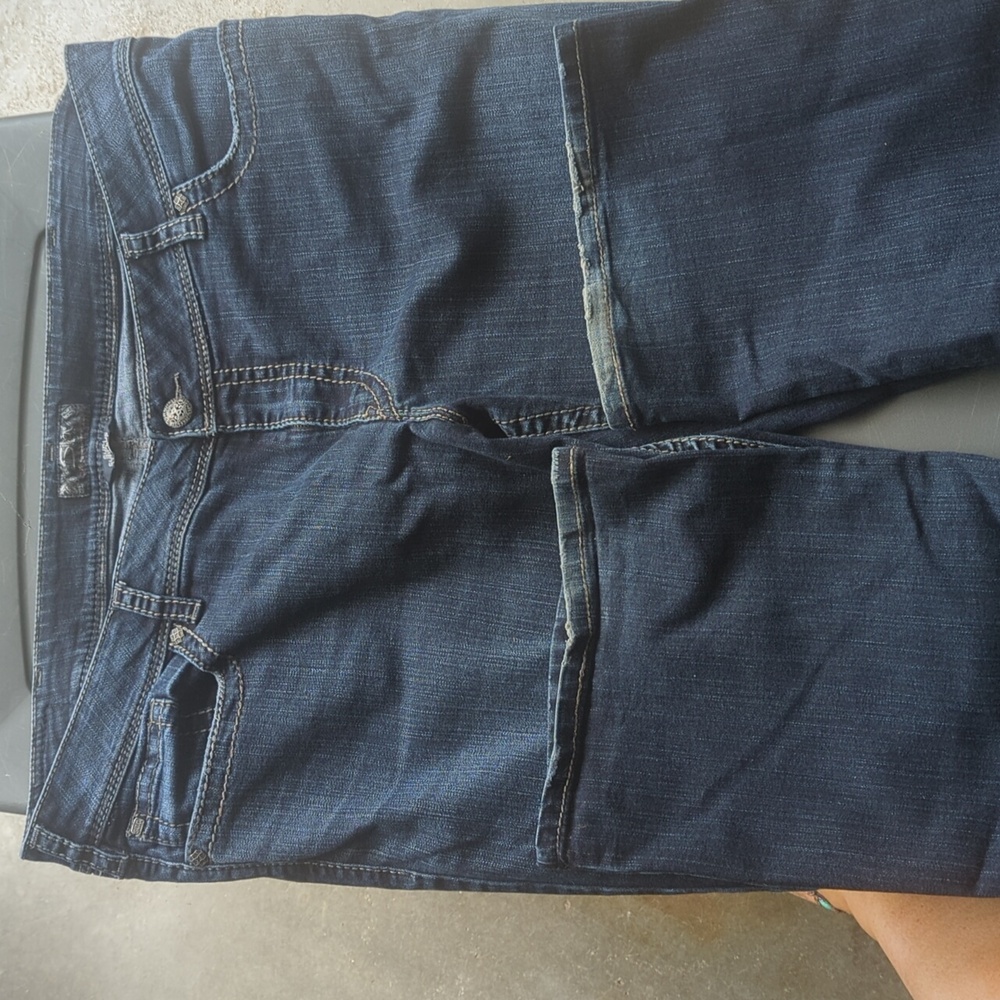 Silver Jeans Plus size 24 L34 Suki Surplus